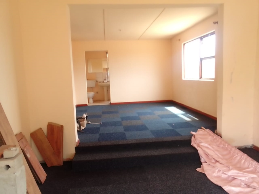  Bedroom Property for Sale in Chatsworth Western Cape